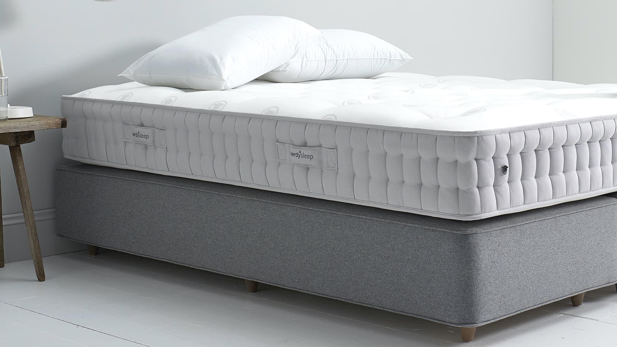 Layout your mattress immediately after delivery