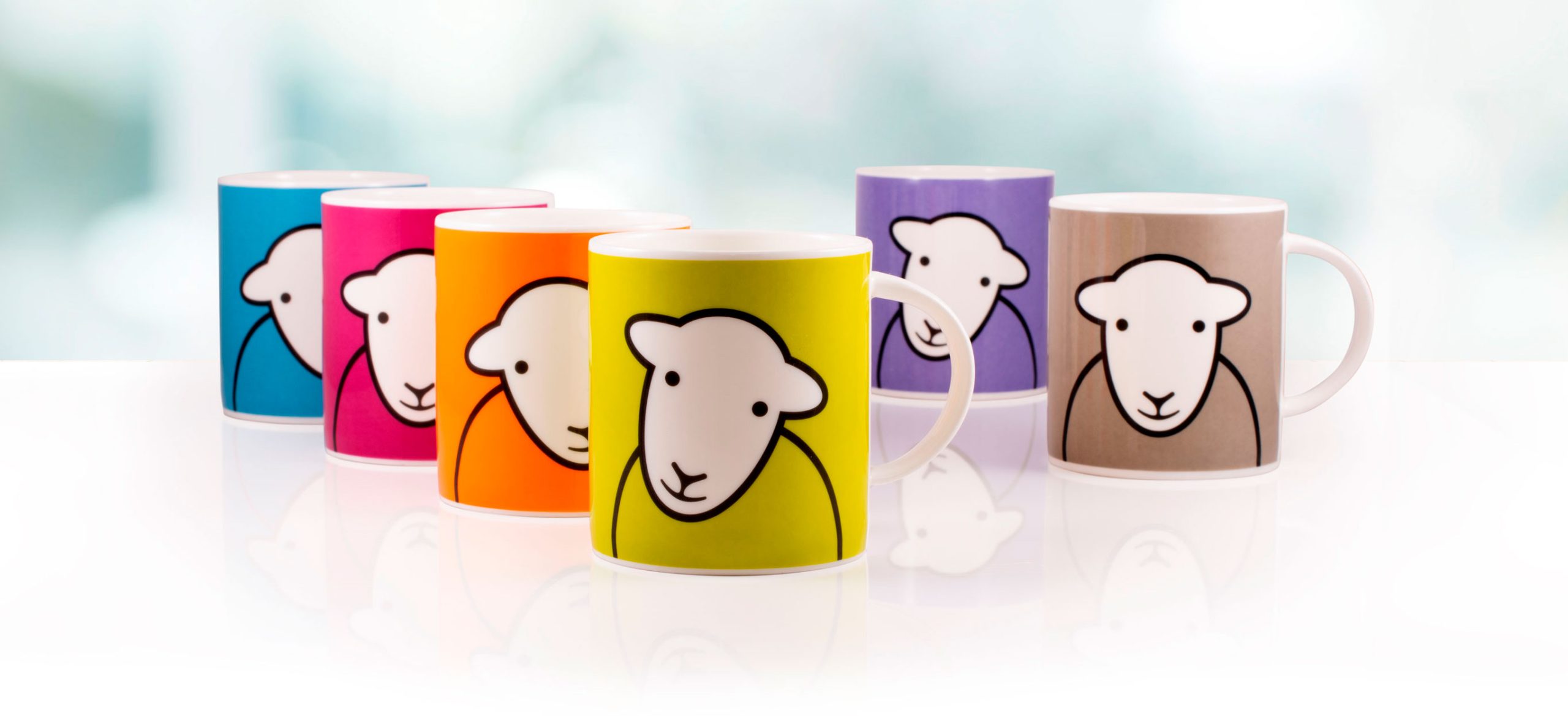 Collection of Herdy 'Hello' mugs