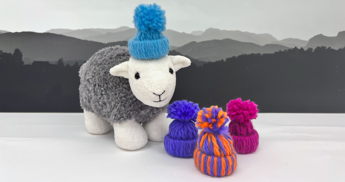 How to make: Little Herdy soft toy in a wool hat