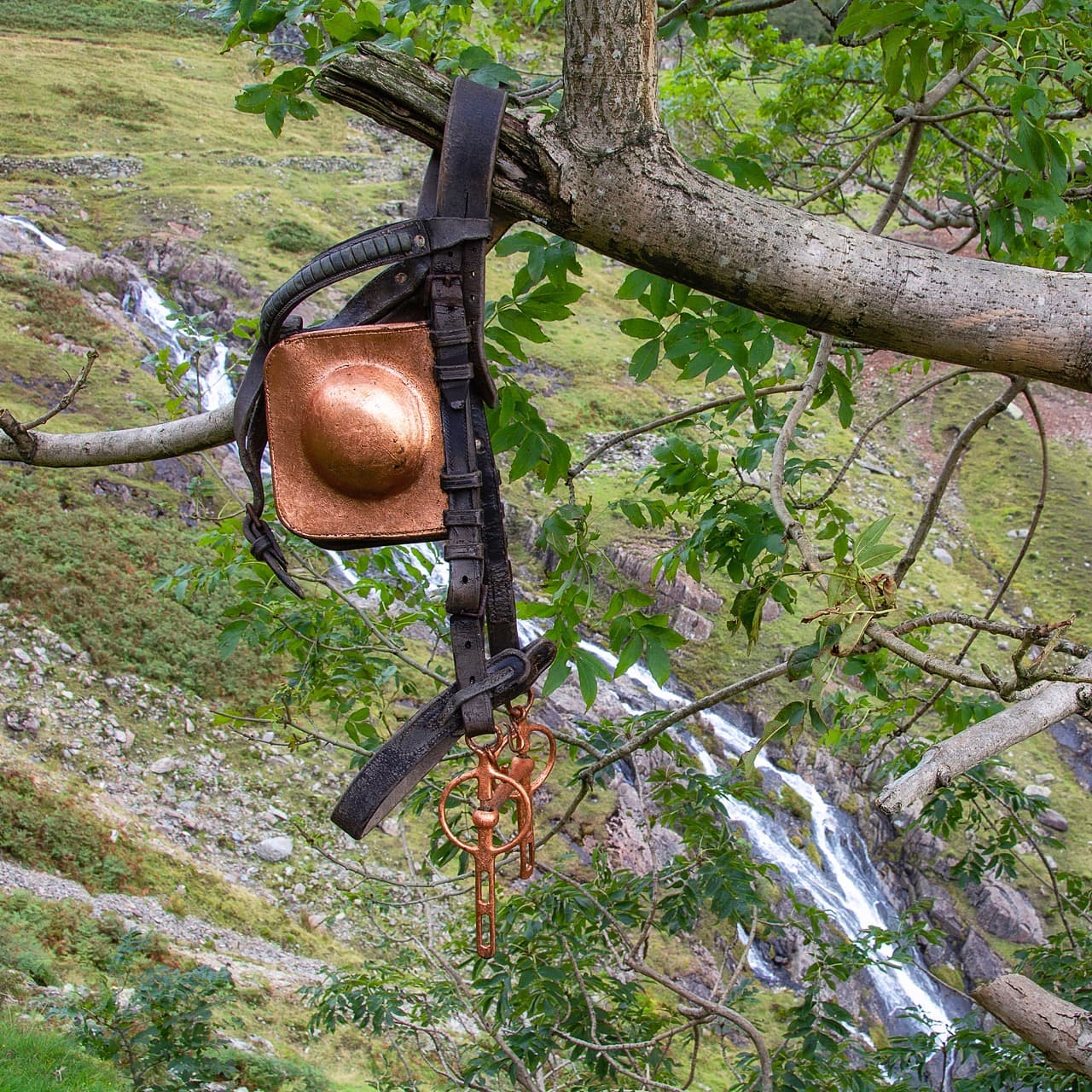 One of many copper gilded sculptures found on the Copper Trail