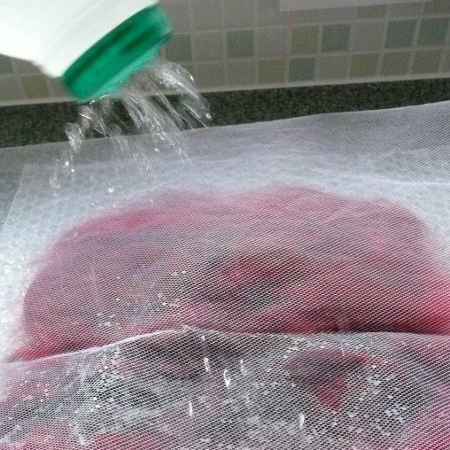 Wet felting method, using water with soap