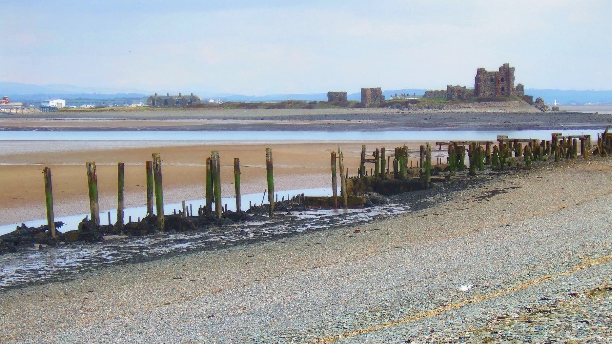 Piel Castle viewed from South Walney Nature Reserve. Photo by John Hill/padsbrother, licensed CC-BY-2.0.