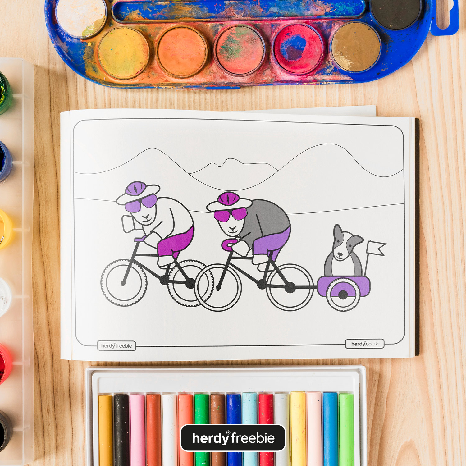 Herdy free coloring in download: image shows Herdy and Sheppy Cycling in The Lake District
