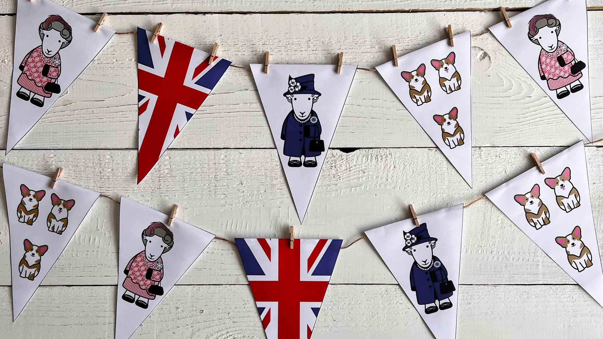 FREEBIE Queen bunting colouring in