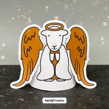 Herdy Christmas Tree Topper, Angle, Free Downloadable