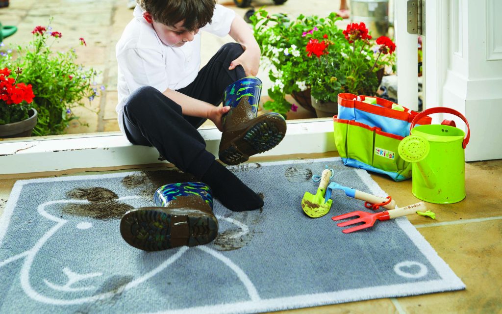 Herdy Hug Rug 'Hello Grey' Doormat