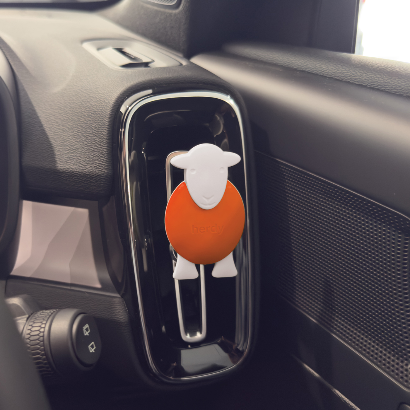 Car Fragrance PR_0001_Layer 2